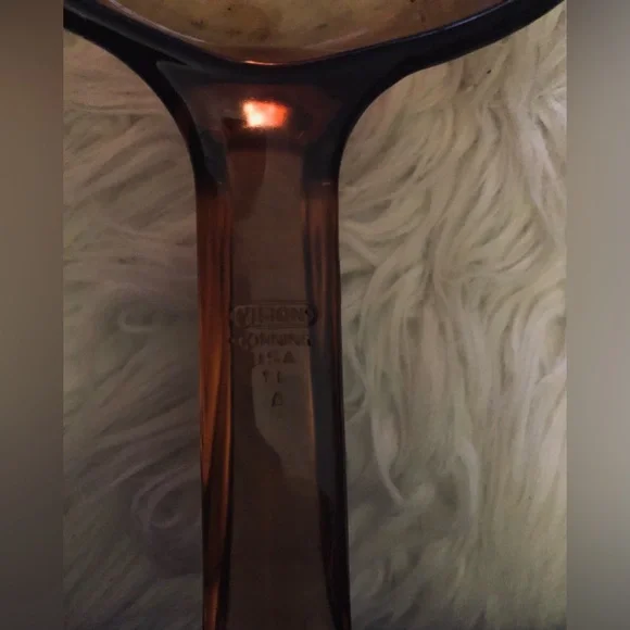 PYREX Corning Vision Amber Glass 1L Pot with Spout and Lid - Picture 3 of 4